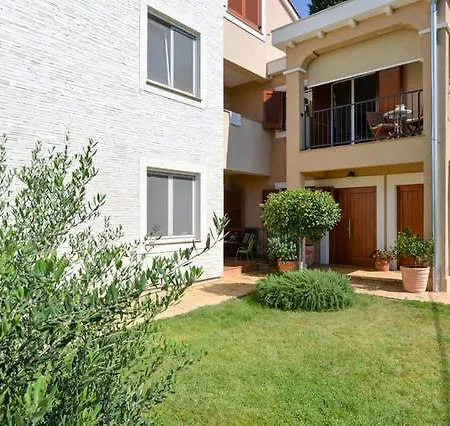 Appartement Varga *