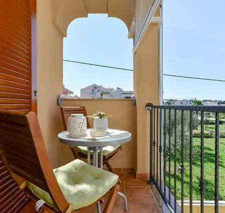 Varga Διαμέρισμα *