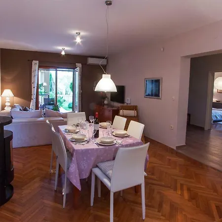 Varga Apartamento