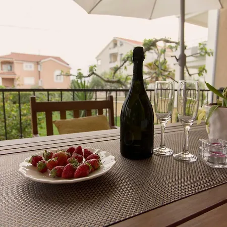 Varga * Ζαντάρ